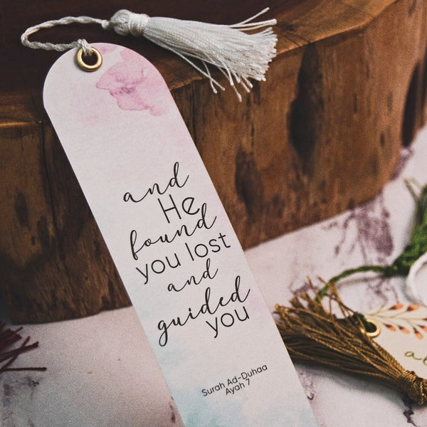 Bookmark | And He Found You Lost And Guided You
